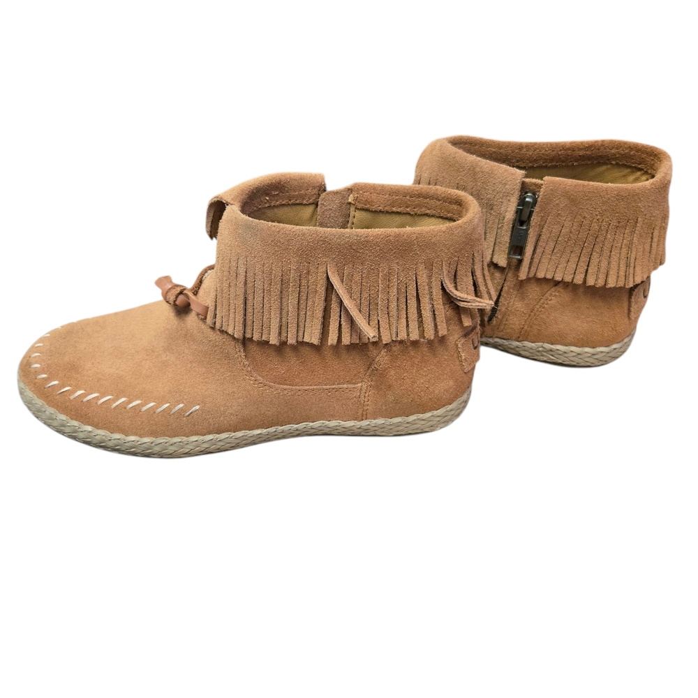 Kids Tan Fringe Moccasins